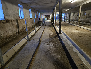 Oprava stáje pro skot